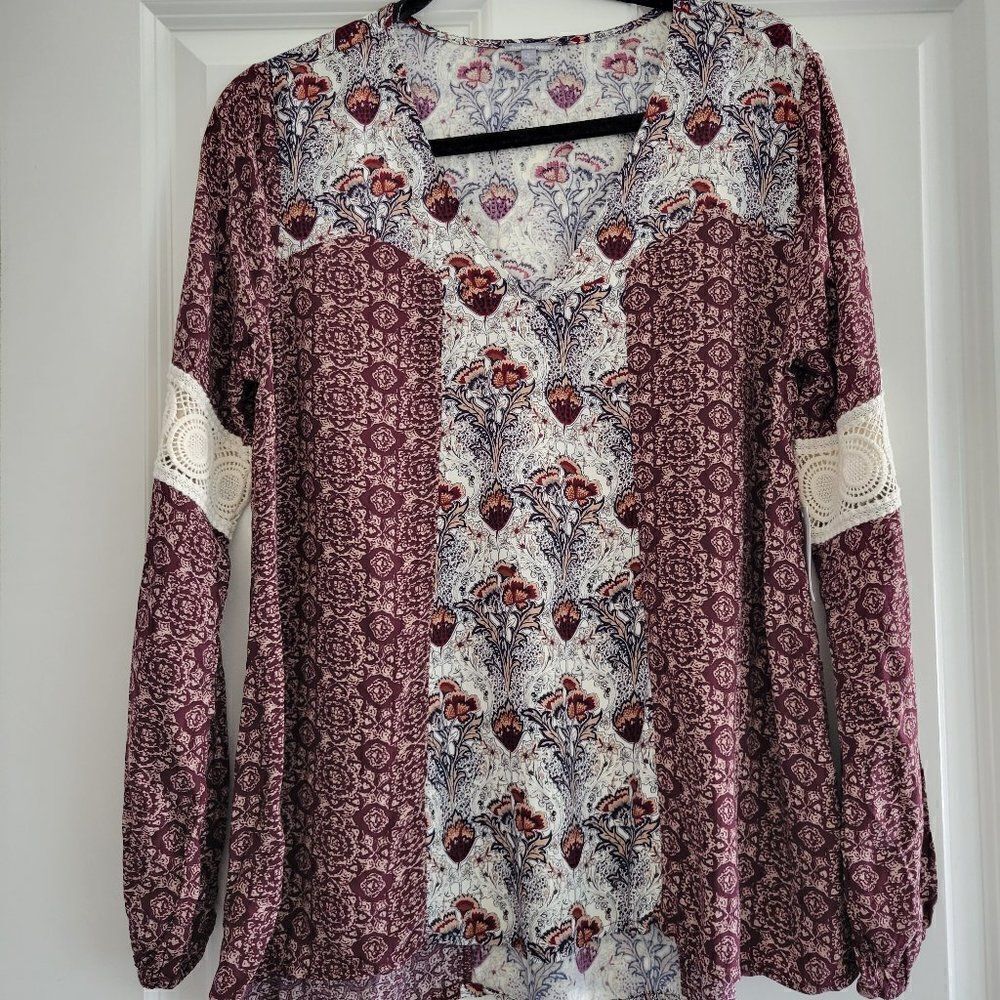 Charlotte Russe Long Sleeve Blouse size S‎